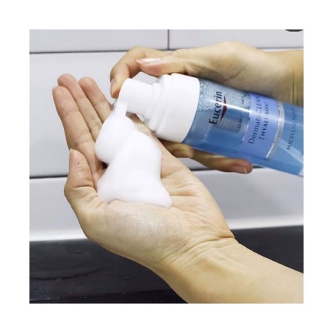 Tẩy Trang & Rửa Mặt Cho Da Nhạy Cảm Eucerin DermatoCLEAN Hyaluron Micellar Foam Chai 200ml_12